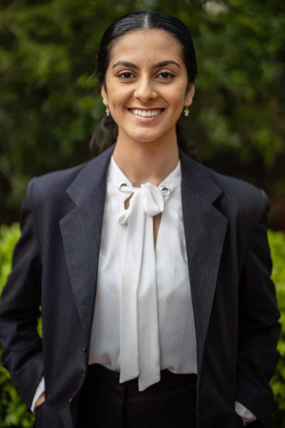 Dania Khawaja, surgeon