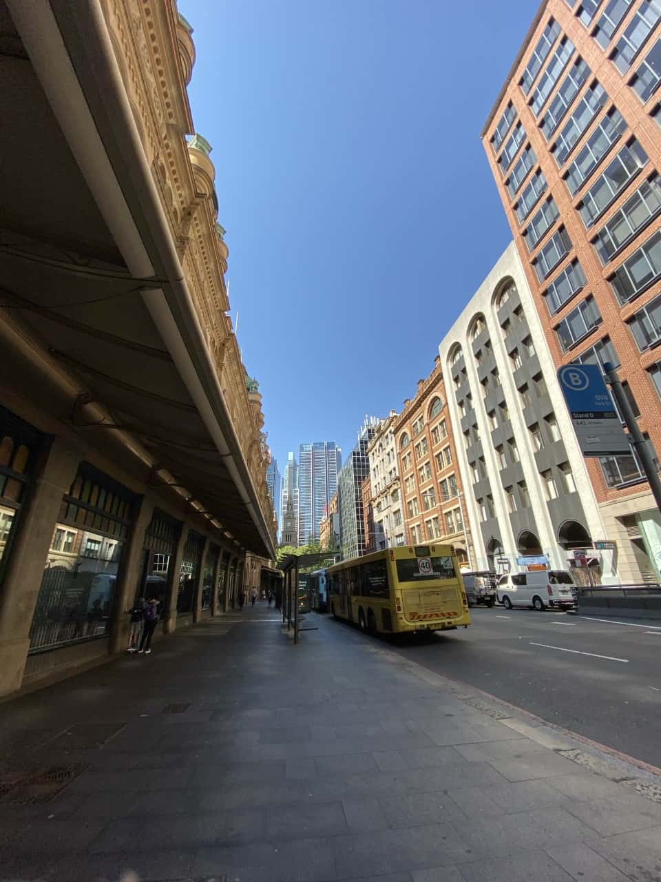 wide lens, photography Sydney CBD