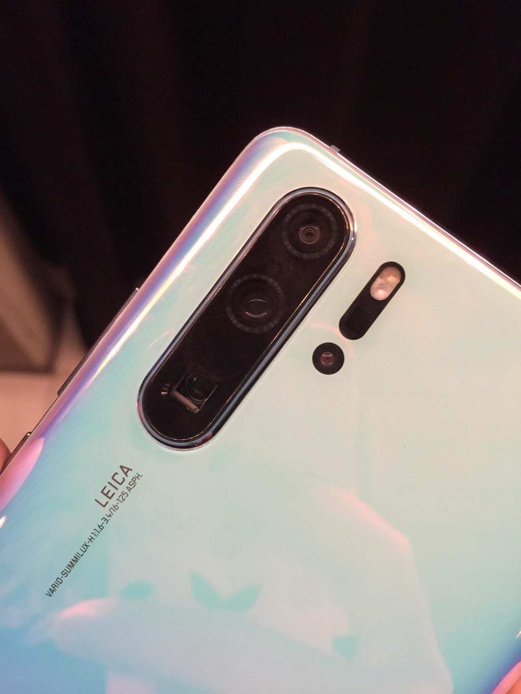 Become A Pro Photographer With Huawei New Smartphones: P30 Series