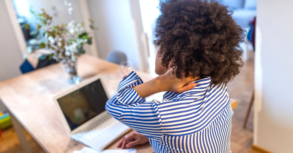 laptop stand neck pain