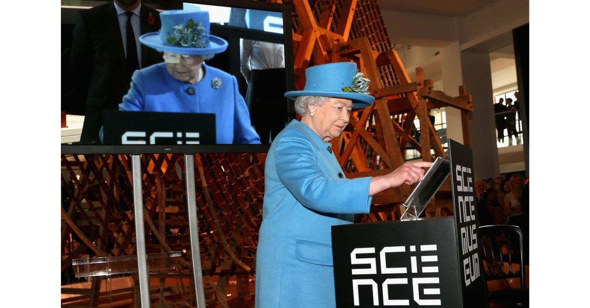 During a visit to the Science Museum, the Queen sends her first tweet