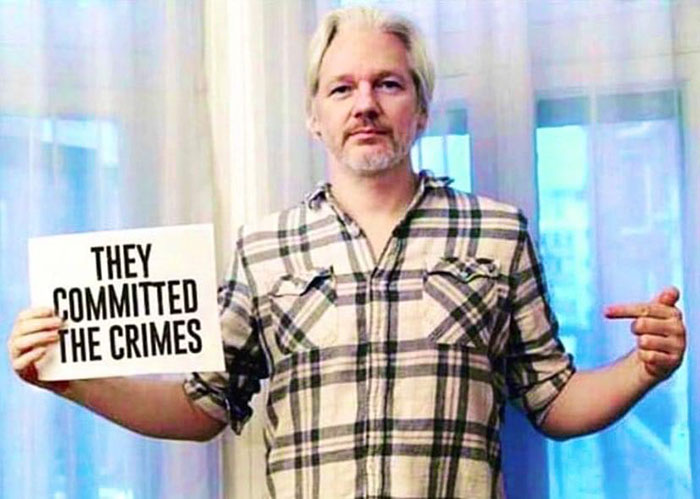 Julian Assange sign