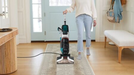 Shark CarpetXpert Vacuum Cleaner